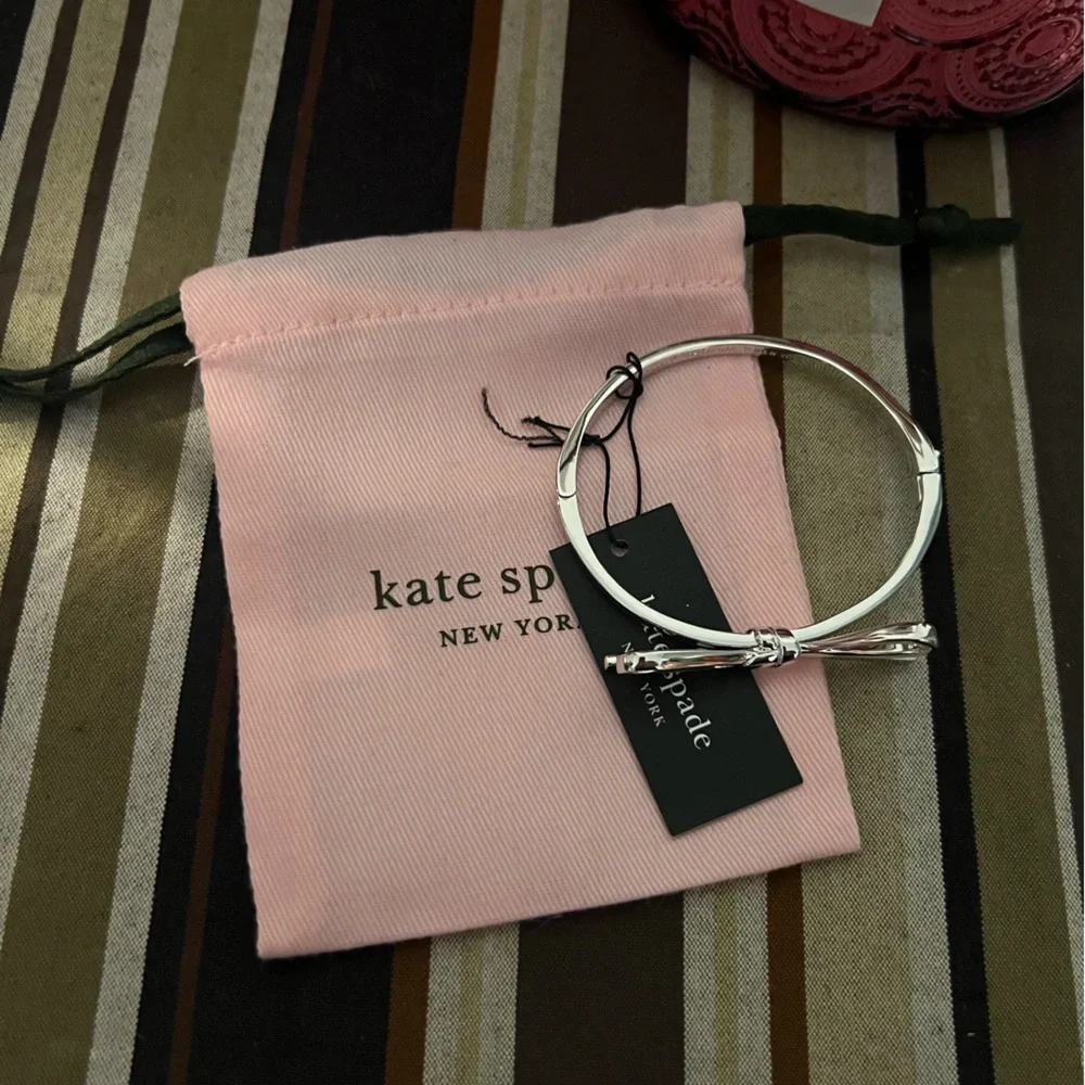 Kate Spade Silver Bow Skinny Mini Bracelet w Dusty